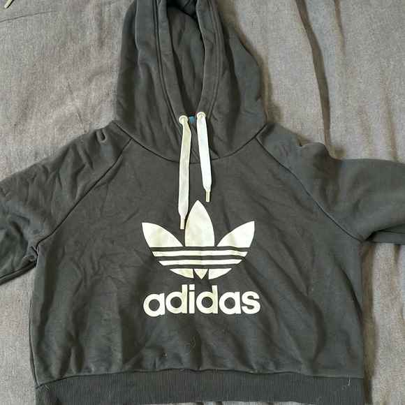 Adidas Crop Sweatshirt - Picture 1 of 3